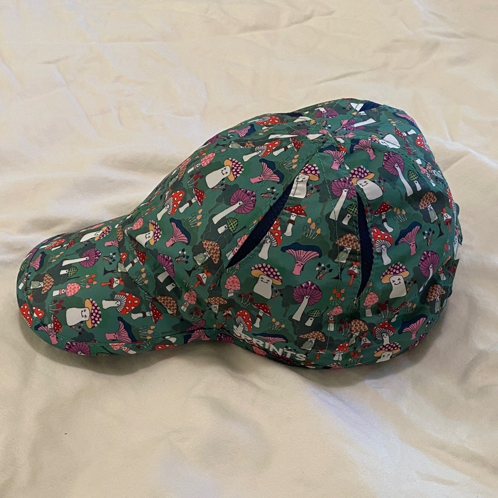 Sprints Mushroom Running Cap -Unisex